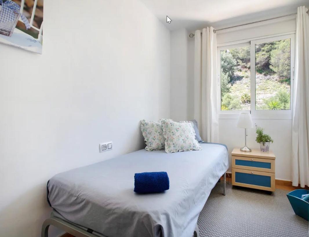 Stunning Penthouse With Sea Views,solarium,pool & Parking Apartment